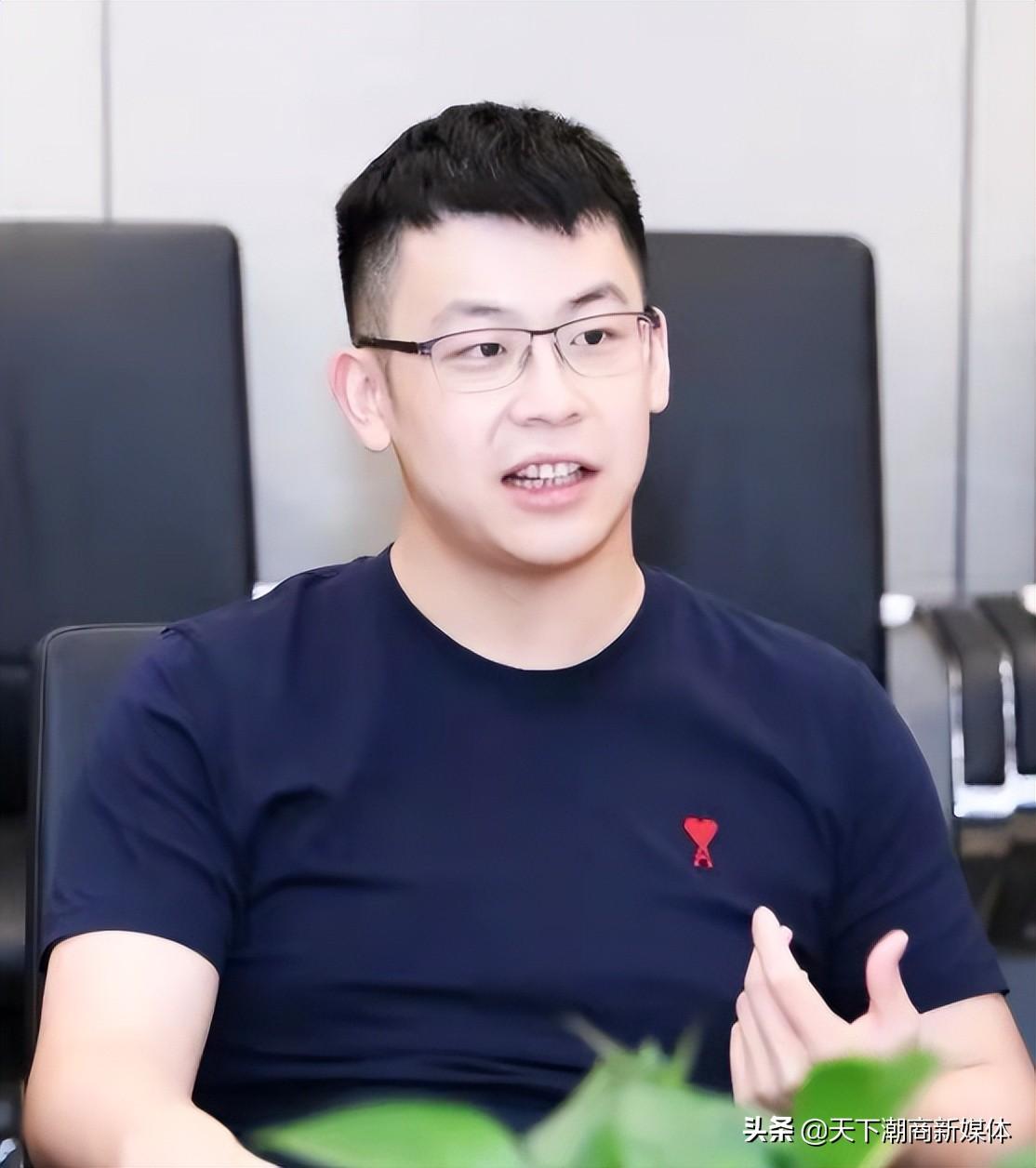 中核鈦白最新公告,中核鈦白最新公告，小巷深處的獨(dú)特風(fēng)味探秘