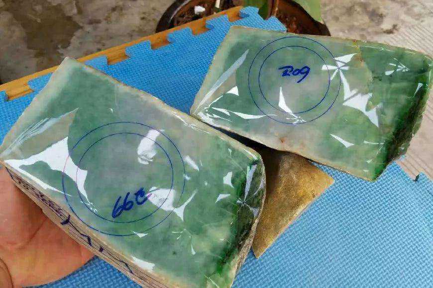 緬甸翡翠最新動(dòng)態(tài)，小巷深處的寶藏揭秘