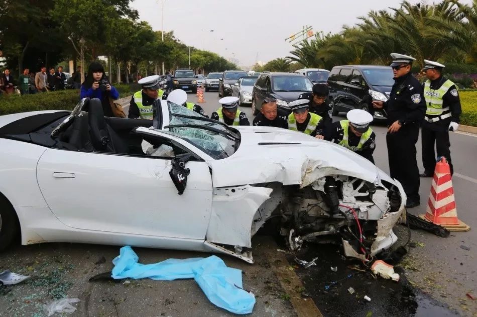 普寧論壇最新車禍?zhǔn)录?，力量背后的變化引發(fā)自信與成就感探討