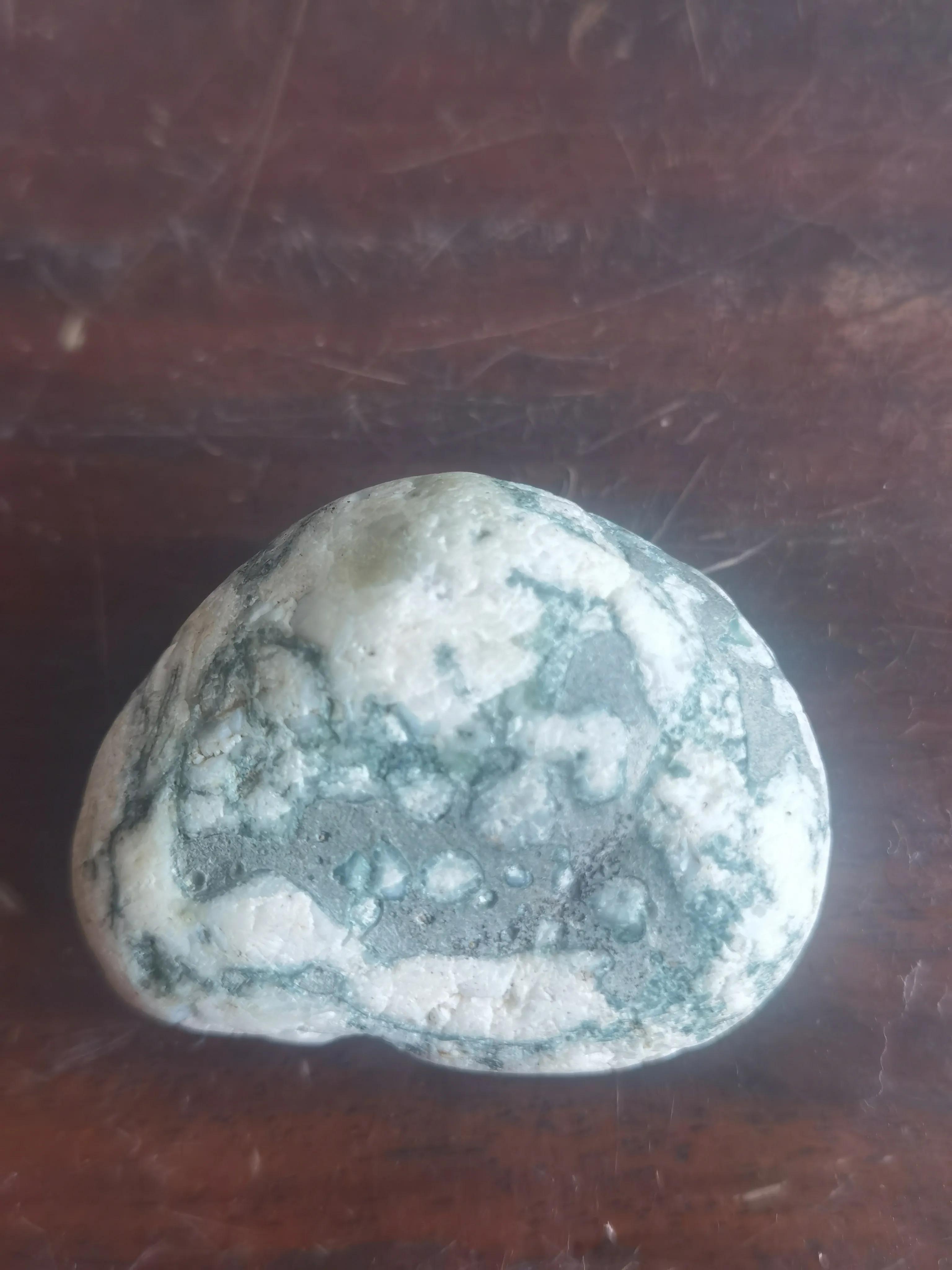 最新發(fā)現(xiàn)瑪瑙隕石，觀點論述與揭秘