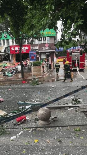 錢隆奧體城最新價(jià)格揭秘，友情、家庭與溫馨的日常生活故事開啟