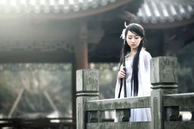 李小白新作,李小白的新作，從變化中找尋自信，用學習點亮人生