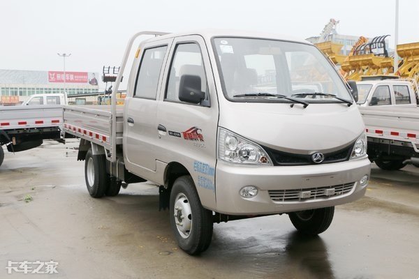 雙排小貨車新車價格,探索自然美景的旅程，從一輛雙排小貨車開始——新車價格探秘