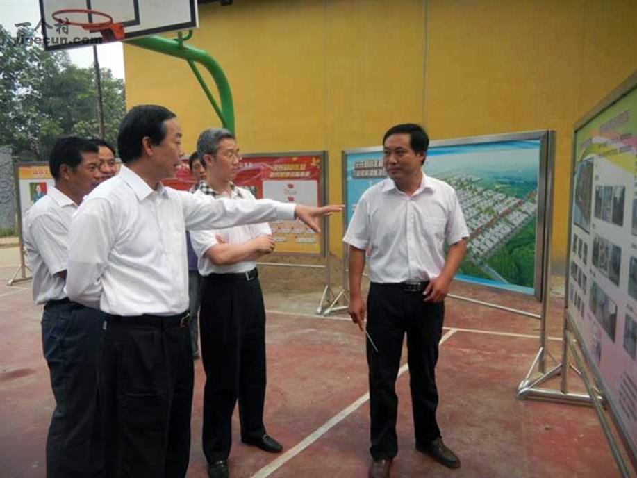 最新元氏局領(lǐng)導(dǎo)名錄,最新元氏局領(lǐng)導(dǎo)名錄，多維度視角下的觀點(diǎn)分析