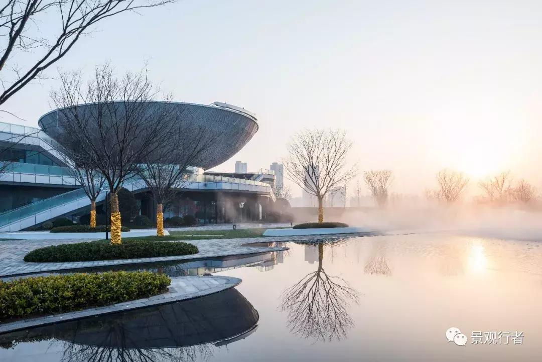 綠地天空樹最新動態(tài)，城市與自然的和諧共舞觀點碰撞