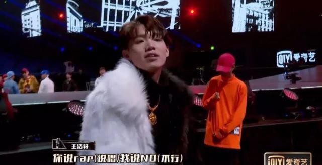 說唱群最新風(fēng)潮，高科技產(chǎn)品重塑生活體驗(yàn)，引領(lǐng)潮流新篇章