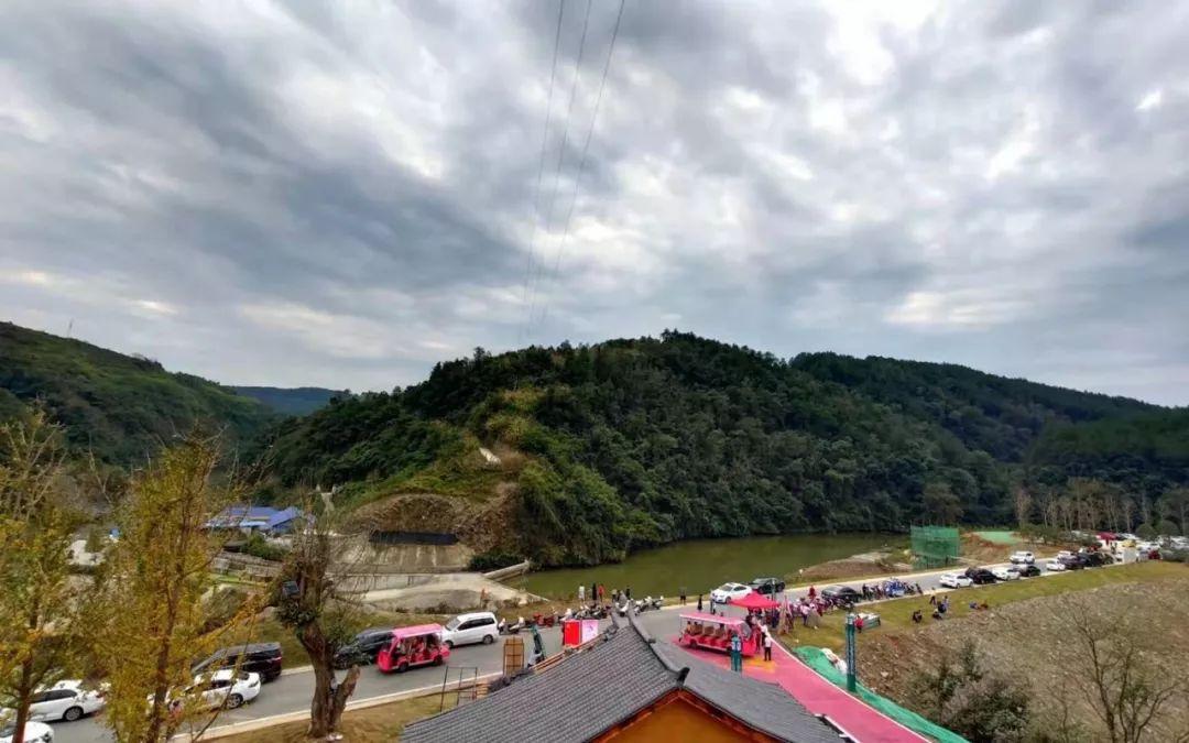東風(fēng)最新打卡，友誼之旅啟幕